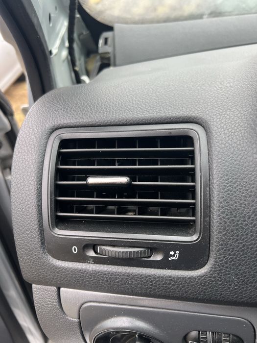 Дифлектор Golf 5 Golf 6