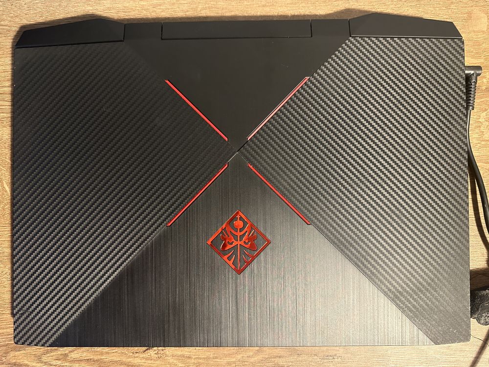 Продам игровой ноутбук Hp omen i5-8300H/gtx 1050 4gb