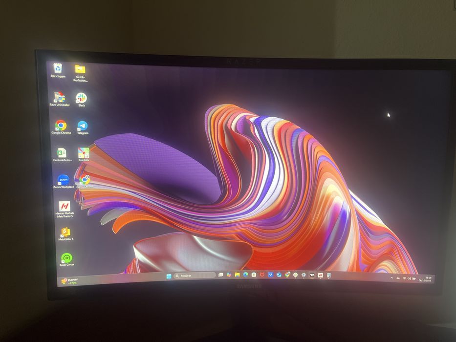Vendo monitor Samsung em otimo estado