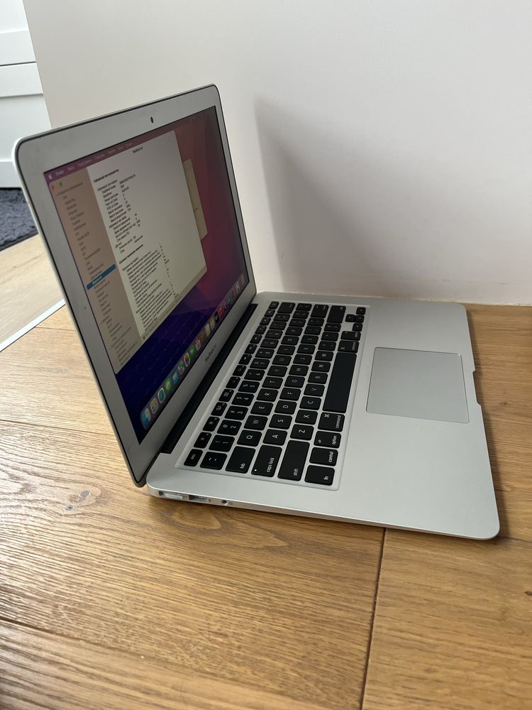 Apple Macbook Pro 2017 13’ 8 256gb срібний макбук