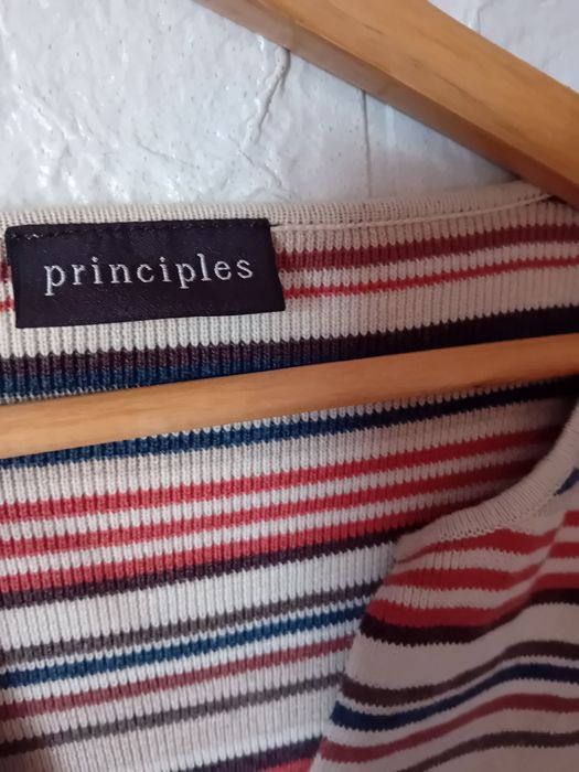 Sweter damski Principles w paski, dekolt V, rękaw 3/4 100% bawełna