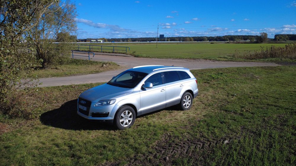 Audi Q7 3.0 TDI Quattro – 7 osobowa wersja