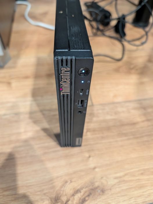 Komputer Lenovo m70q gen 2 , I5 11400T 8GB 256 SSD, w11pro, zasilacz