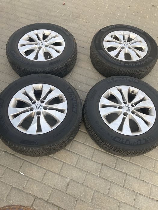 Sprzedam koła całoroczne 17 z oponami Michelin Honda CRV 225/65/1