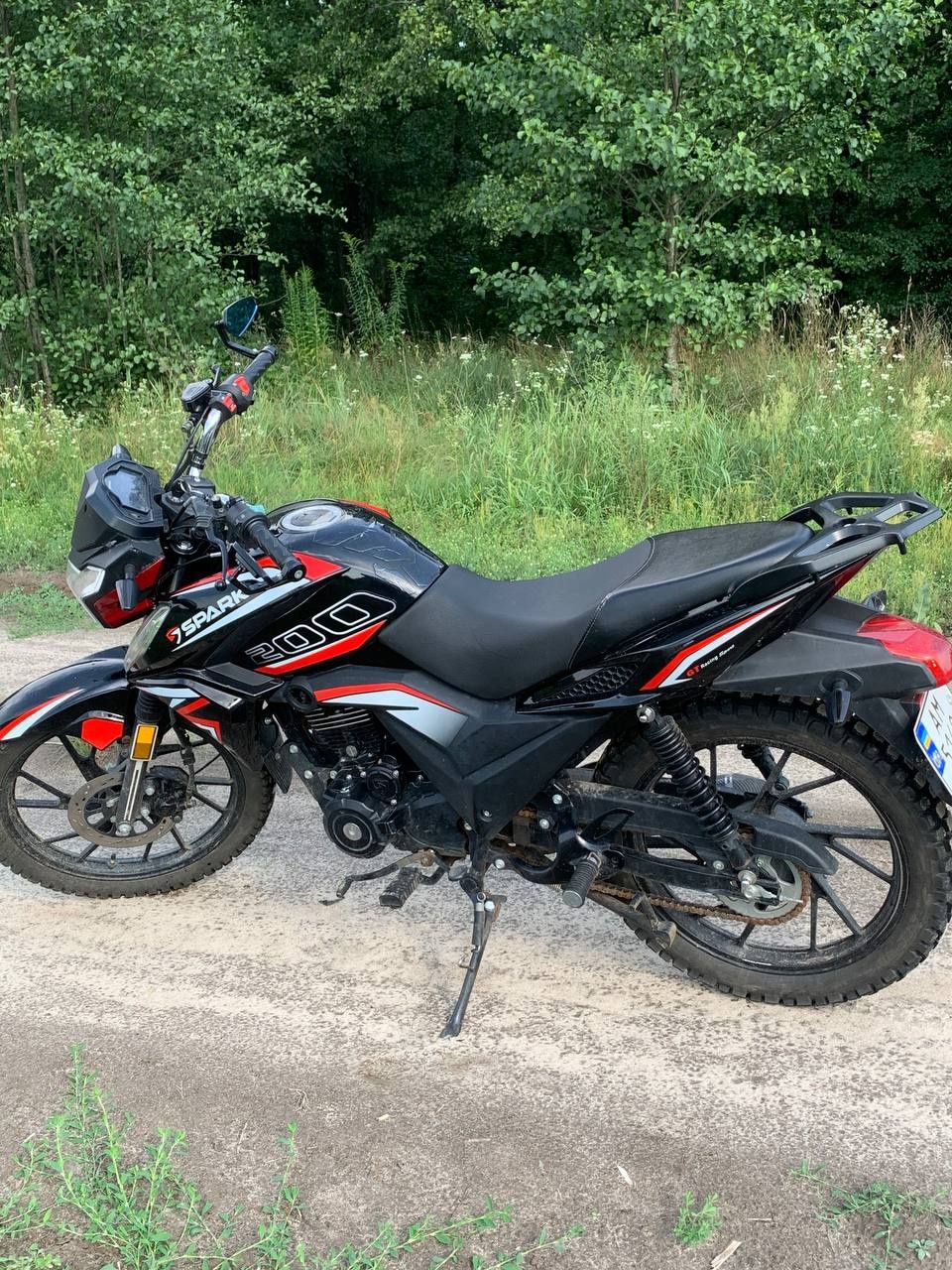 Продаю мотоцикл spark r17