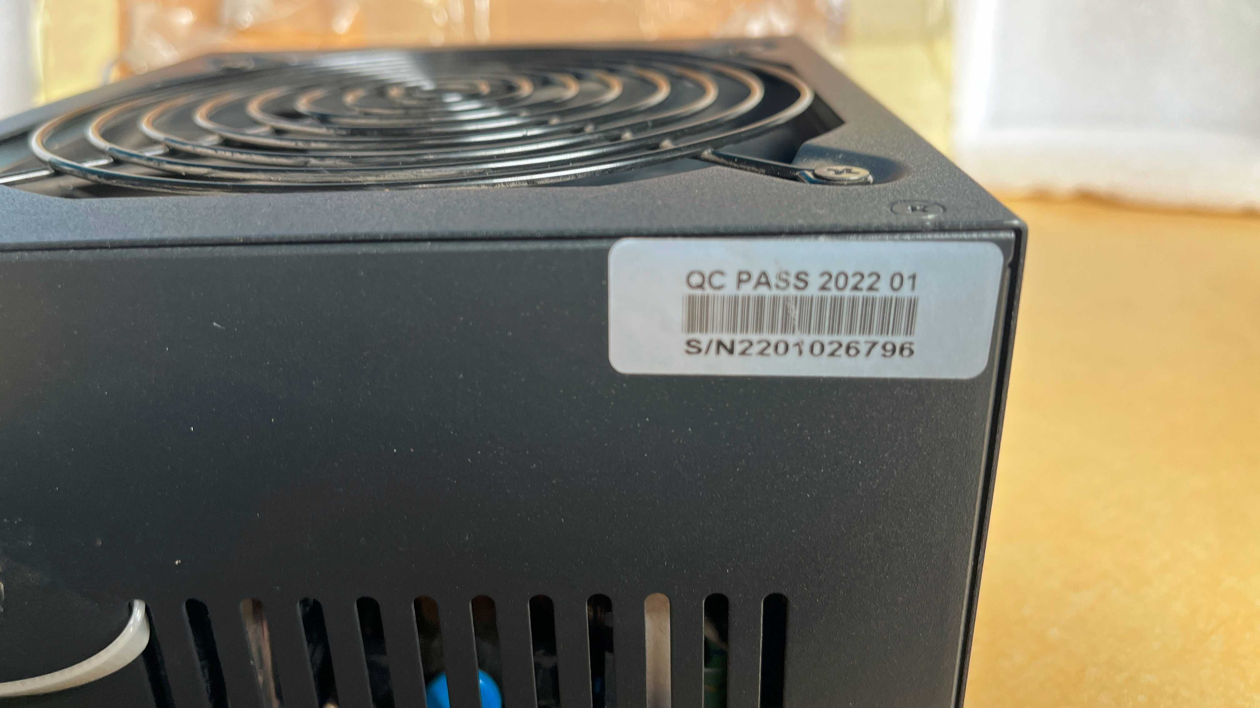 Zasilacz ATX 1800W 80 Plus Platinum Data, Zasilacz do koparek Krypto