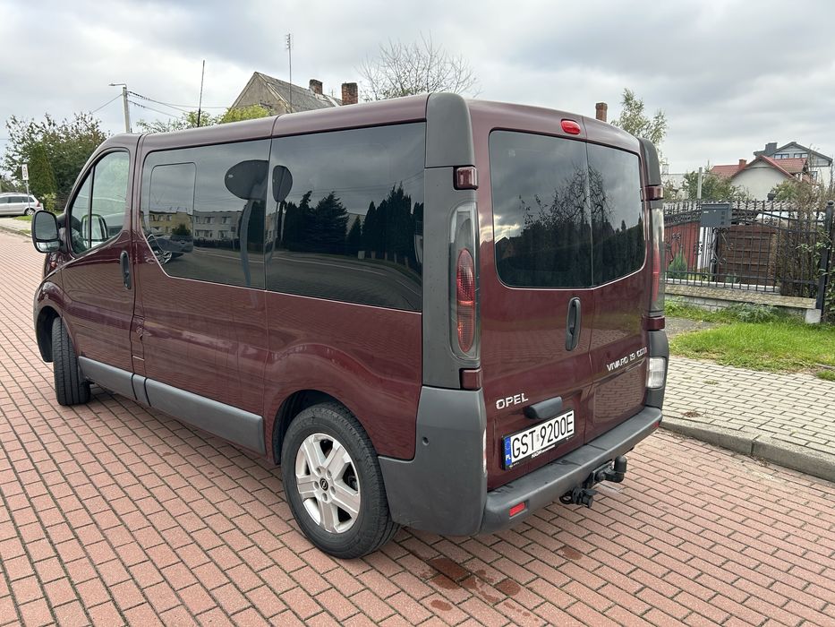 Opel Vivaro 1.9 CDTI 8 osobowy