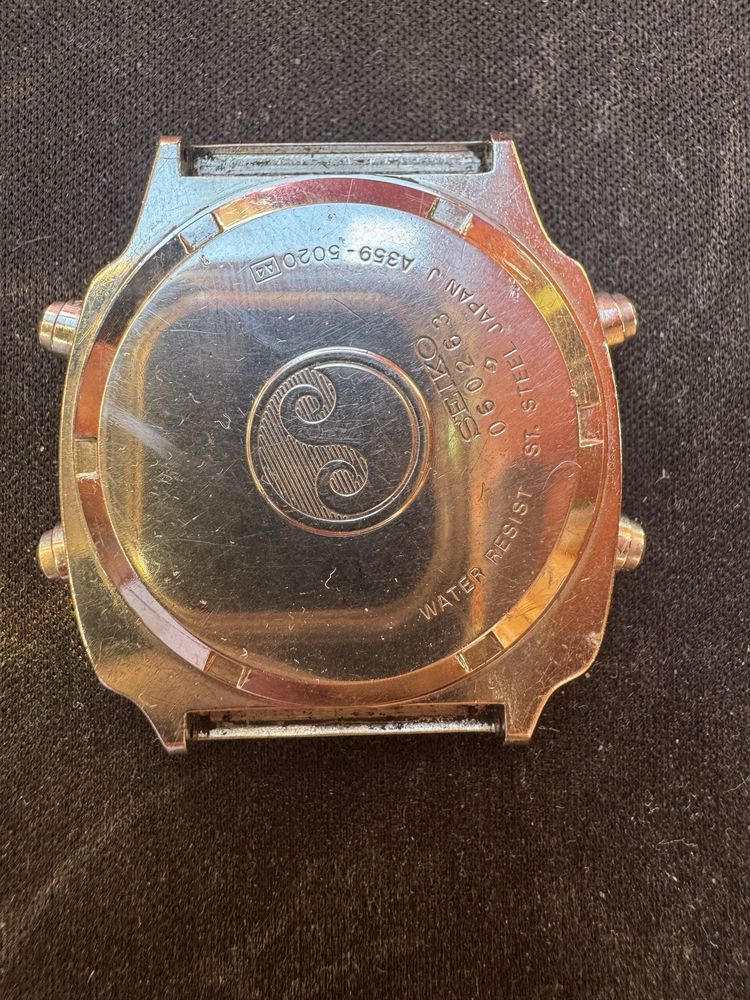 Zegarek elektroniczny Seiko Silver wave A359 model 5020 uszkodzony