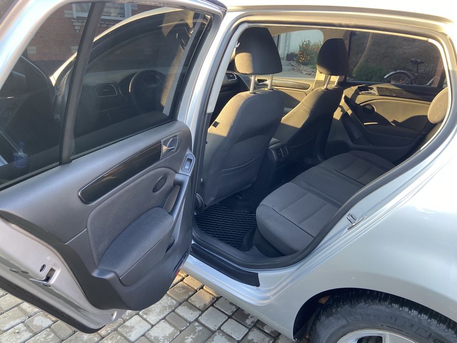 Volkswagen Golf 6 хетчбек