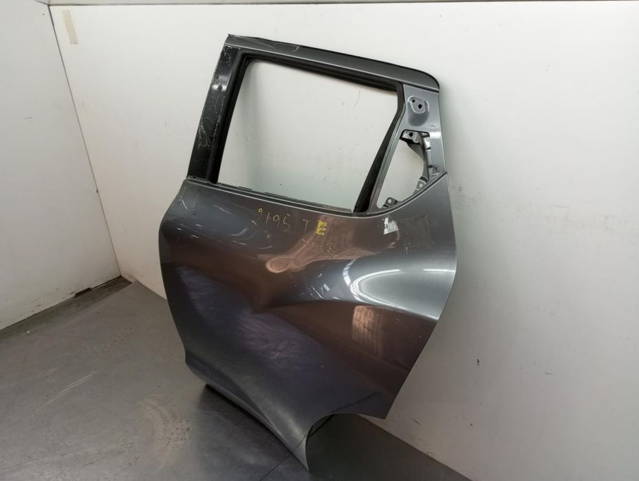 Porta trás esquerda NISSAN Juke (F15)