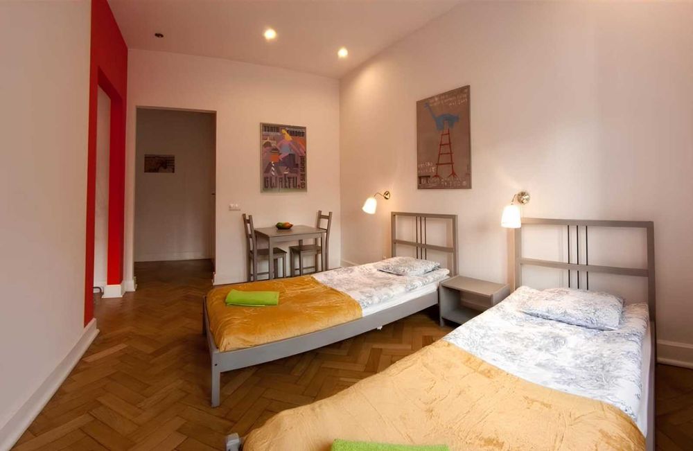 Wynajmę 2 pokojowe mieszkanie na starówce