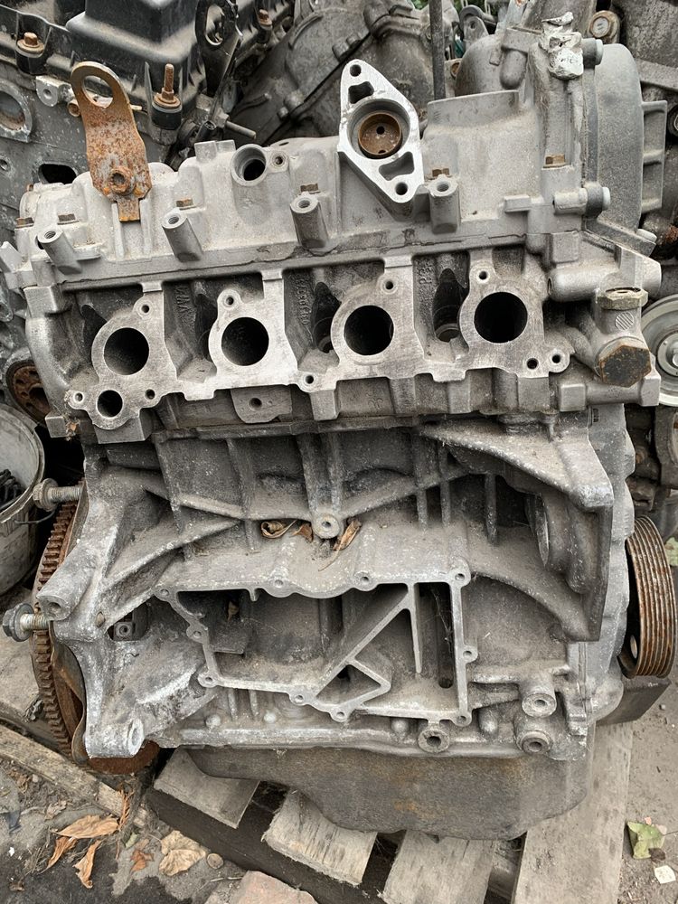 Двигатель1.2тsi бенз коробка маховик сцепление VW Кадди Поло 2012