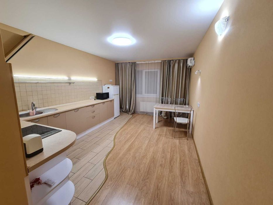 Без % Продам 1к.кв., Ленінградська пл, Харківське Шосе 19Б, Мега Сіті