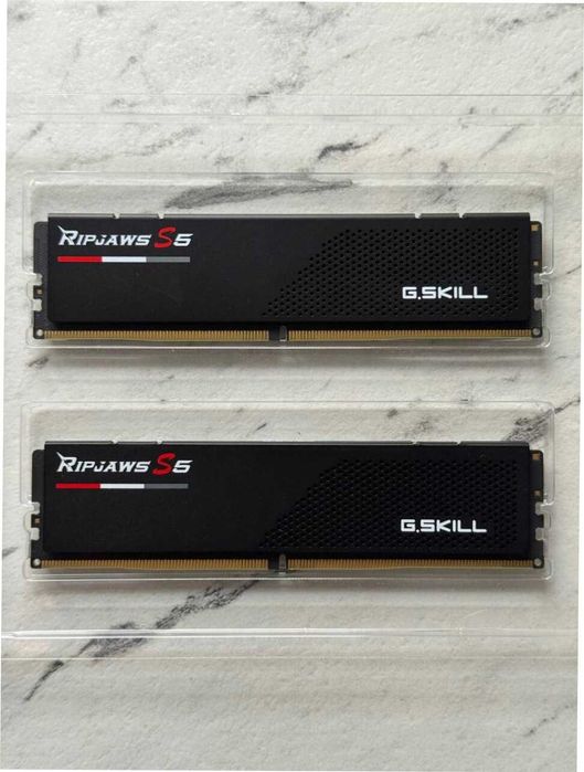 Оперативна пам'ять G.SKILL Trident Z5 RGB 32GB (2x16GB) DDR5-6400 CL32