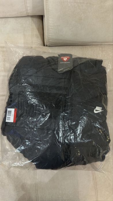 Мужская куртка Nike Storm-Fit Windrunner Primaloft (FB8185-010)