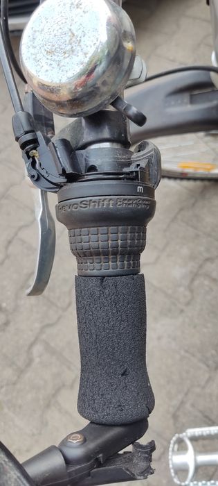 Rower Victus Hornet 24" x 15"