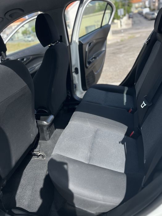 Fiat Tipo Sedan ( EGEA)