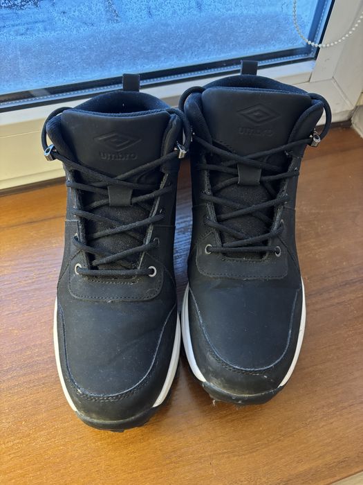 Buty zimowe mękskie umbro rozmiar 44