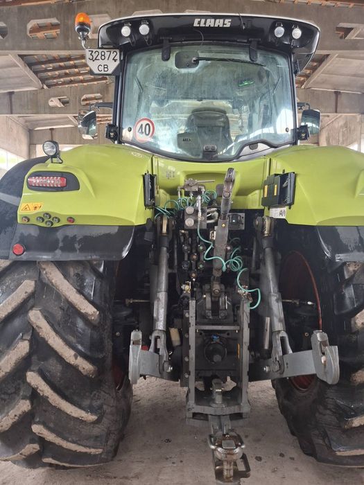 Сільськогосподарське підприємство продає трактор Claas Axion 950