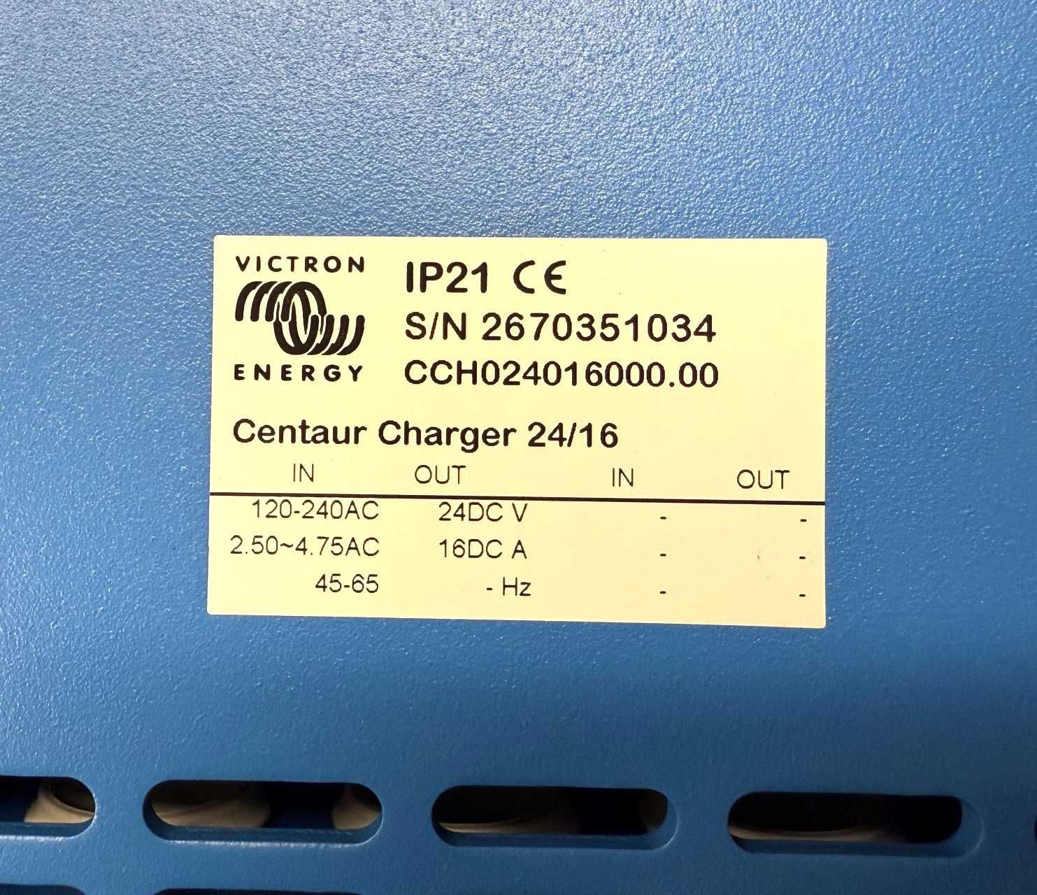 VICTRON ENERGY  Ładowarka akumulatorów Centaur 24 V, 16 A