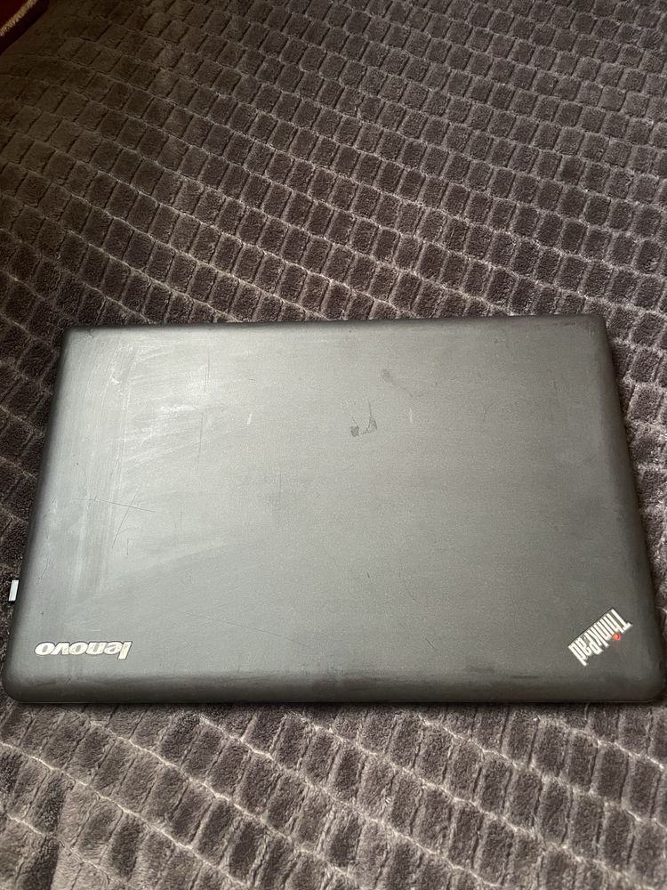 Ноутбук Lenovo thinkpad