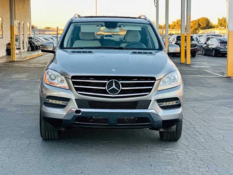 Mercedes-Benz M-Class ML 350 4MATIC      2013
