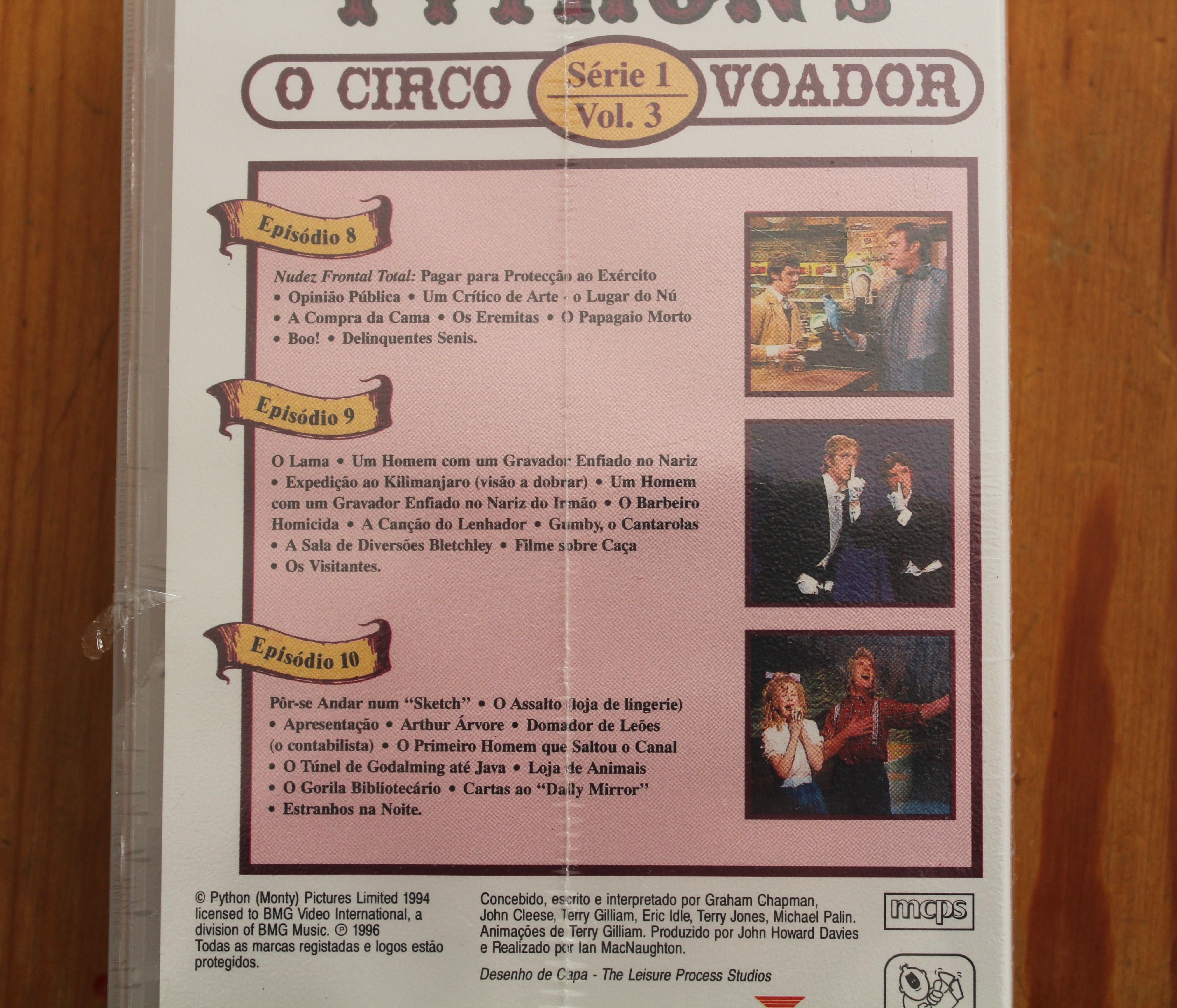 VHS - Monty Python's Flying Circus (Os Malucos do Circo Voador)