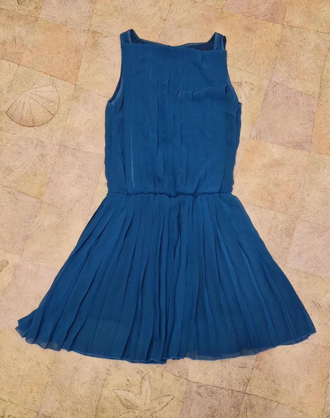 Коктейльна сукня бірюзового кольору