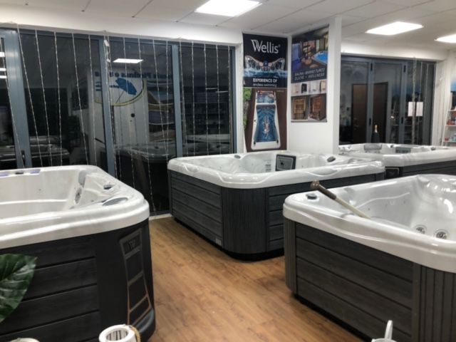 Spa Jacuzi Safira 2.30x2.30 7.530,00€ mergulho salgado piscinas e spas