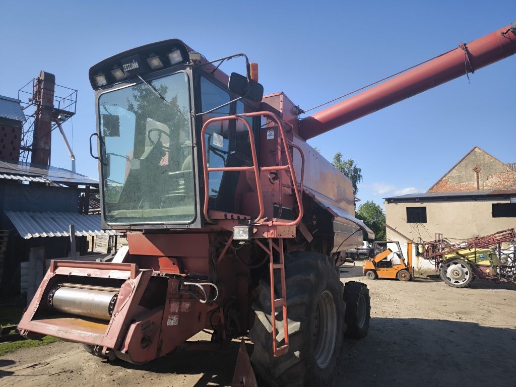 Kombajn CASE 1680