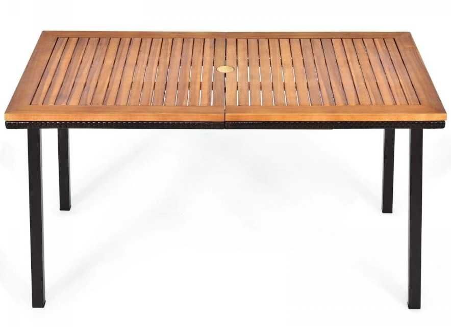 Stół Costway drewno+rattan prostokątny z otworem na parasol 140x75x76