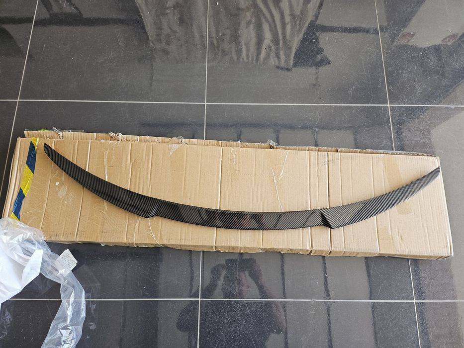 TESLA Y,3 Спойлер карбон тюнінг