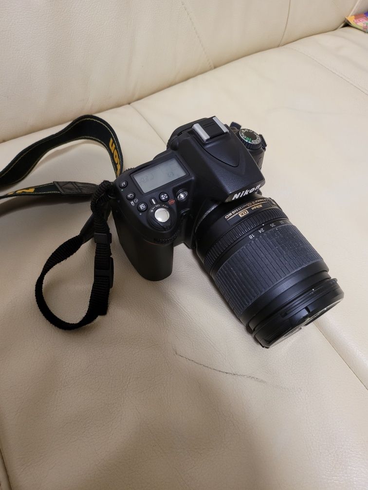 Nikon d90 18mm-105mm vr kit як новий