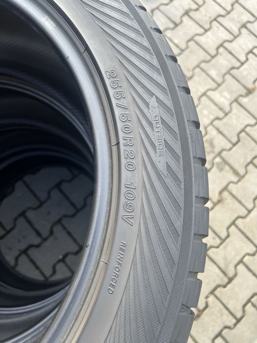 255/50 R20 Yokohama 4шт 2022рік 6мм-7мм Залишок протектора