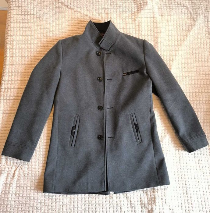 Wełniany płaszcz męski szary jesienno-zimowy A&G (stan bardzo dobry)