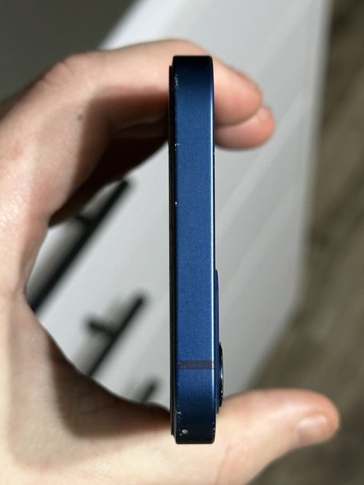 iPhone 12 64gb, R-sim, нормальний стан, акумулятор 92%