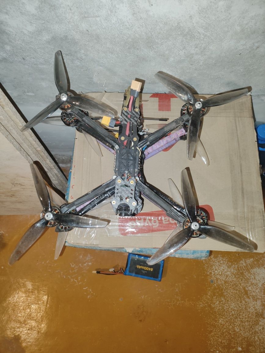 Продам fpv 7 дюймів
