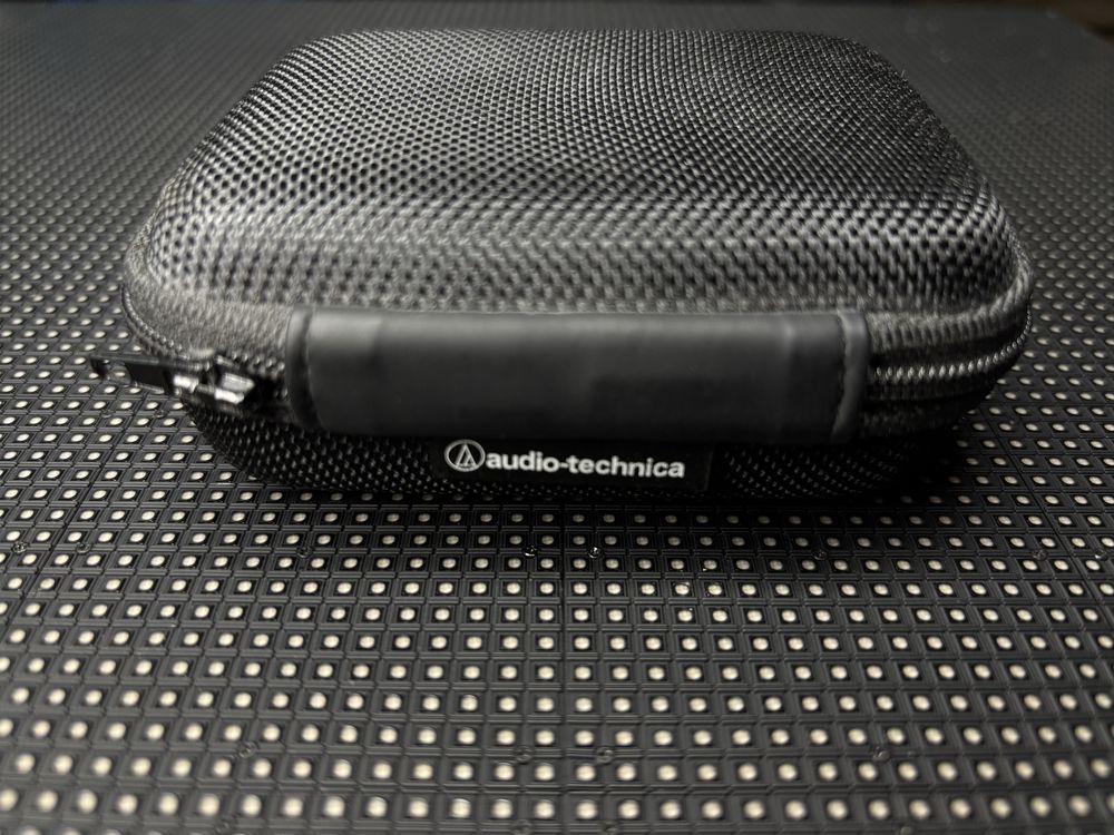 Audio-technica E-50 (monitory douszne)