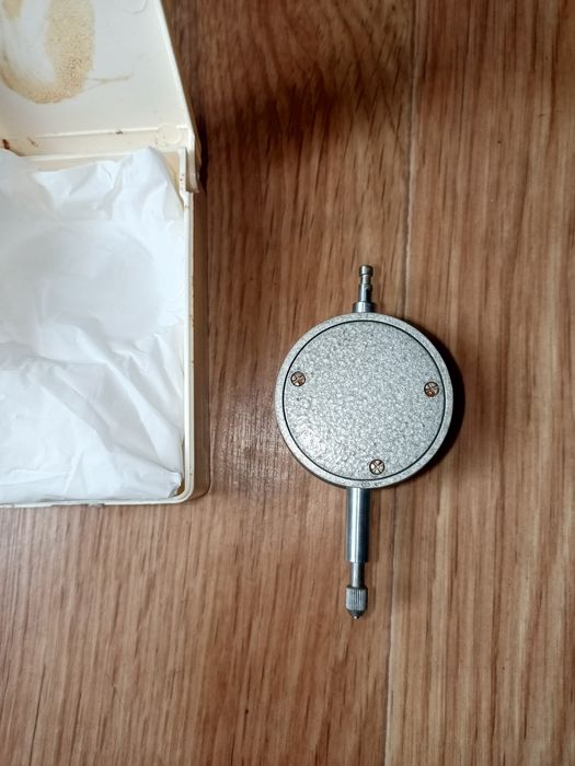 Продам индикатор часового типа