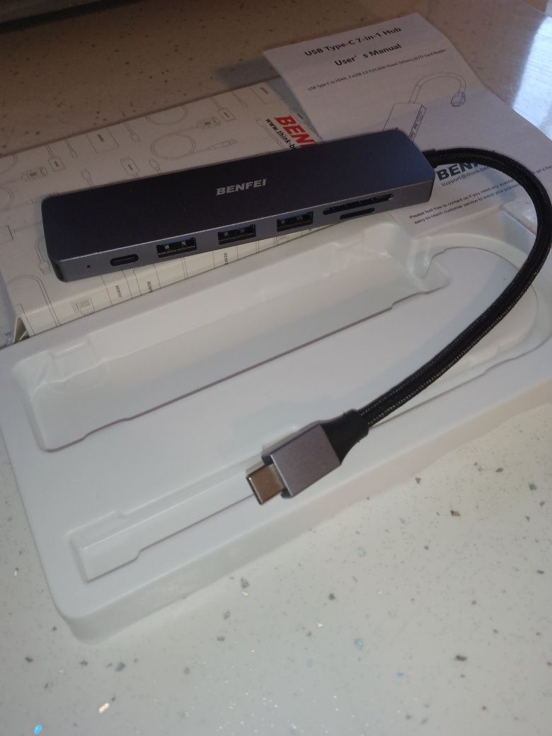 BENFEI USB C HUB 7 w 1, wieloportowy adapter