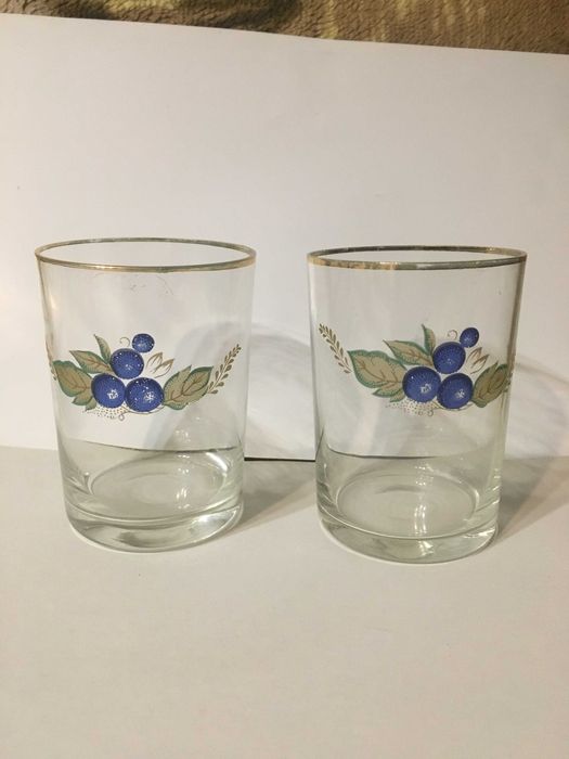 стаканы "Христос Воскрес " пионерские стаканы  купоросного стекла