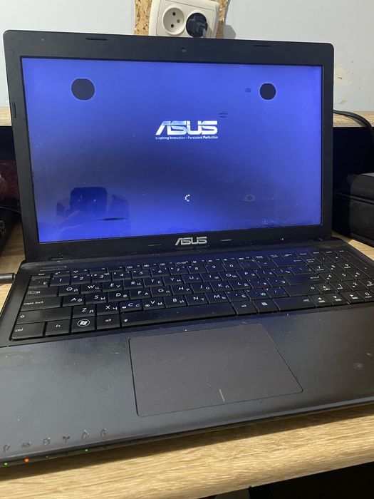 Продається ноотбук Asus