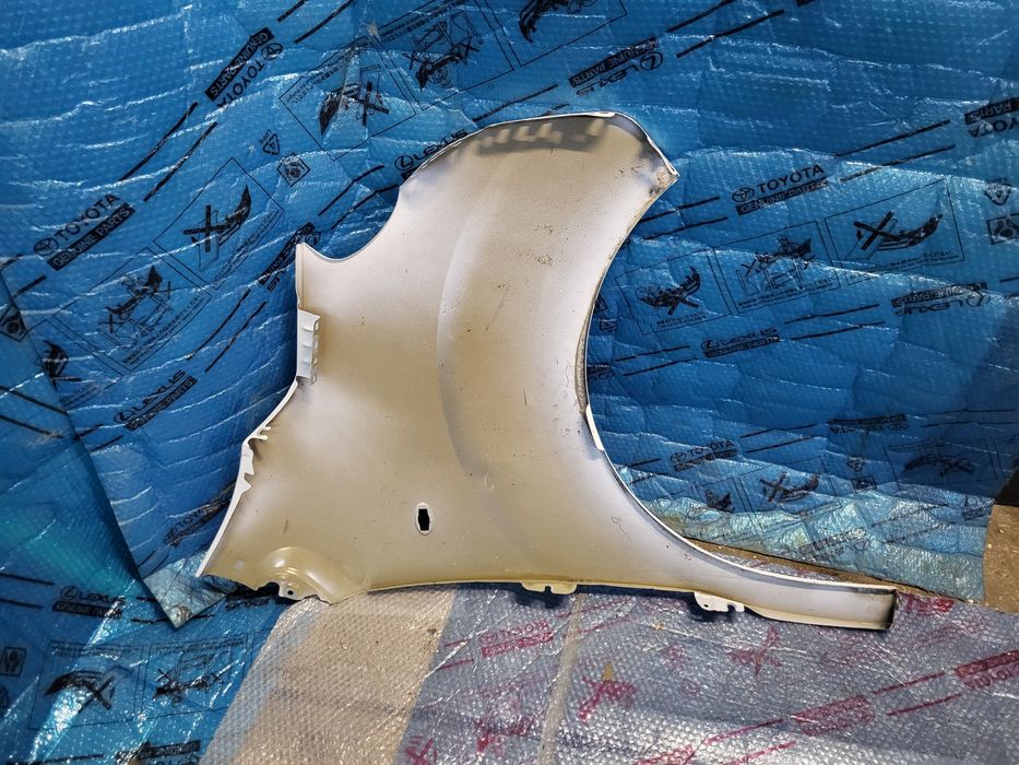 Błotnik lewy przód przedni Expert Citroen Jumpy Toyota Proace 16-