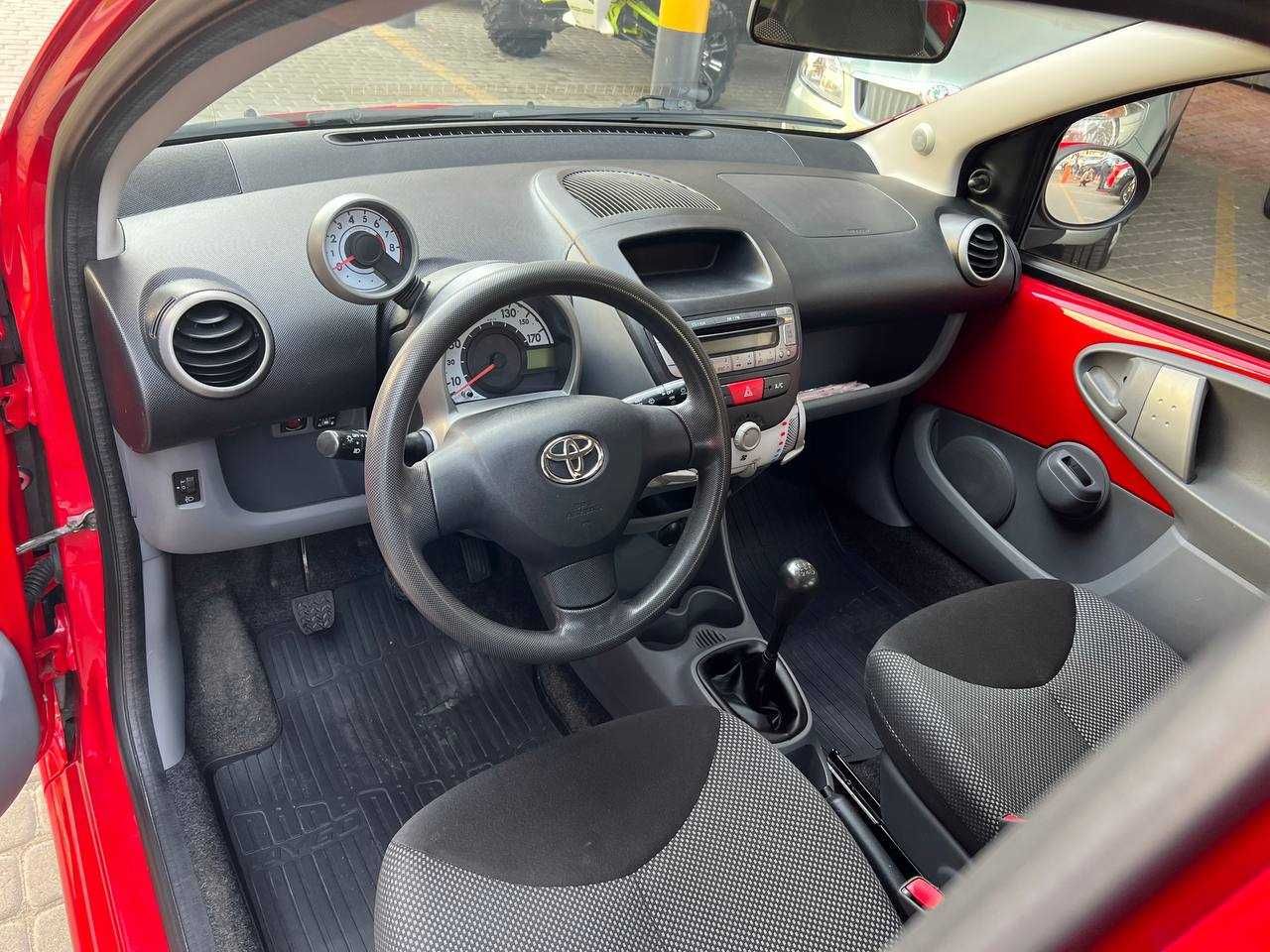 2010 Toyota Aygo   - 5 400 $