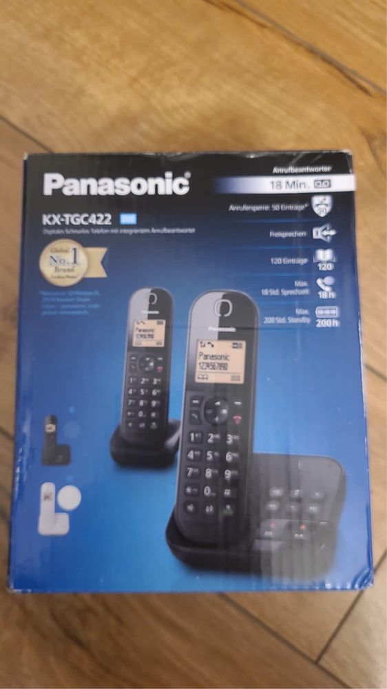 Telefon stacjonarny Panasonic KX-TGC422GW, biały