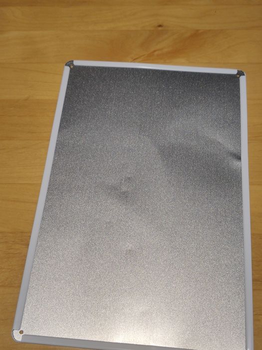 Zawieszka metalowa do powieszenia Rodzina Adamsów Family Adams 20x30 c