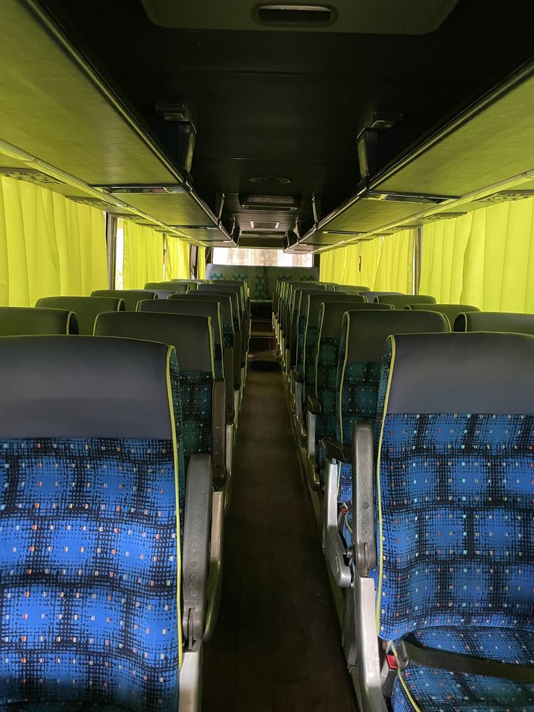 Комфортабельний автобус на 50 місць