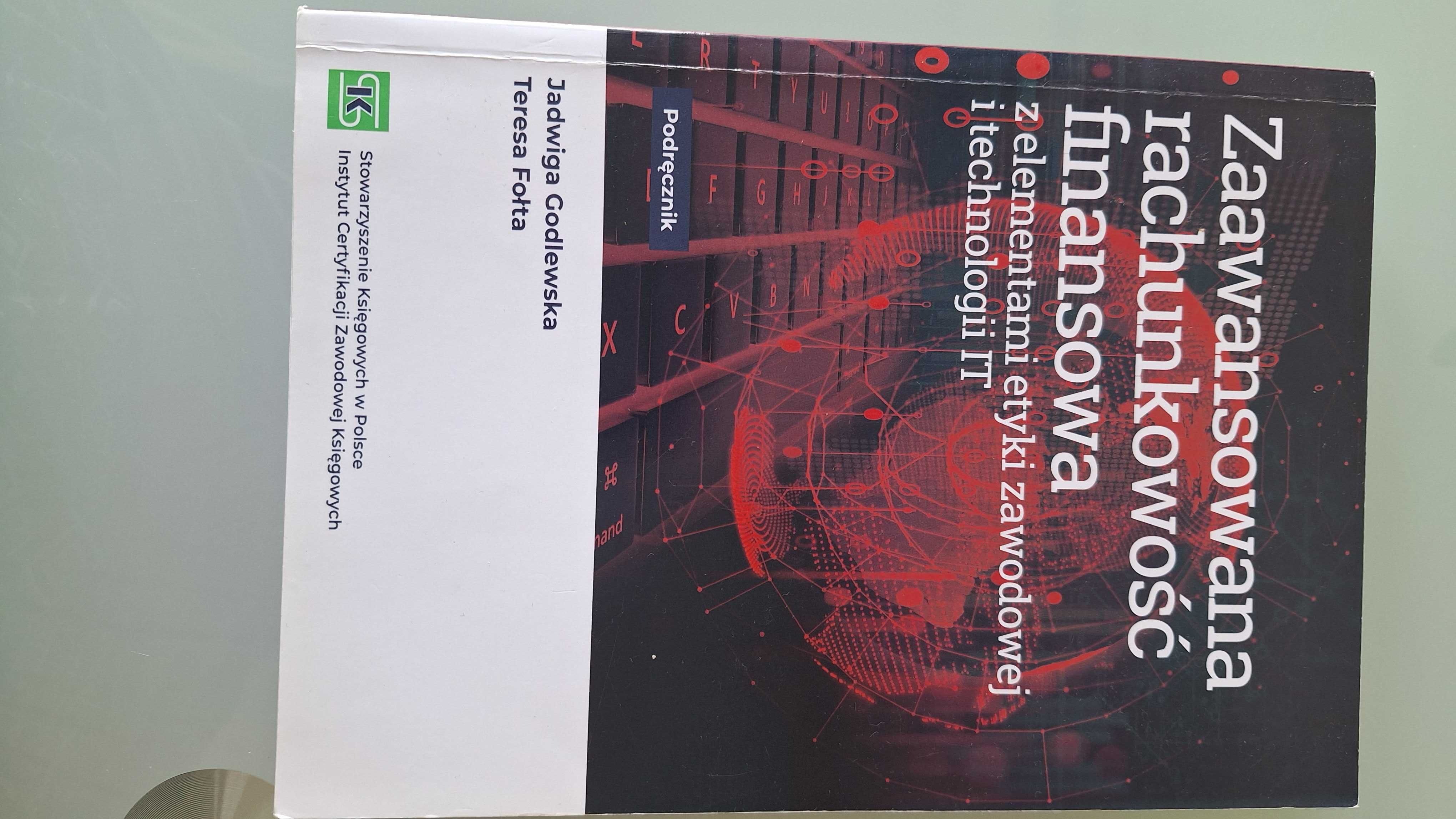 Oddam książki do rachunkowości SKWP