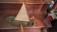 BARCO Veleiro Artesal Com Remos