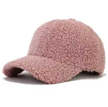 Кепка хутряна зимова овечка бейсболка на зиму тедді барашек жіноча